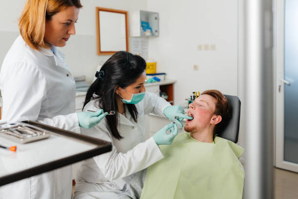 Best Emergency Cosmetic Dentistry in Larkspur, CA
